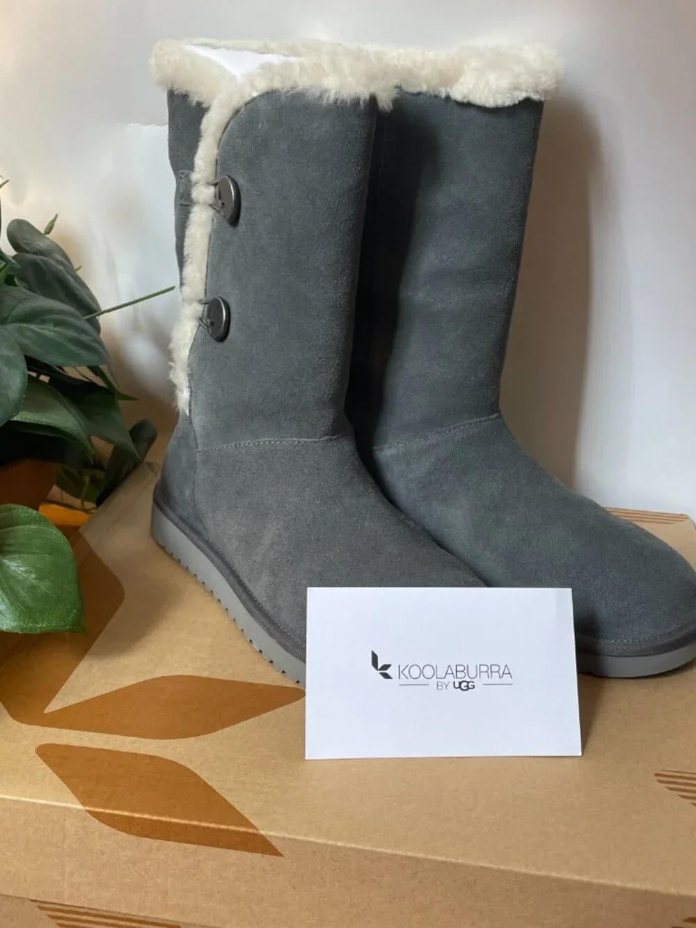 Ugg Koolaburra Kinslei tall suede and faux fur boots in stone grey Size 9